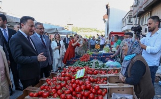 Ankaralı esnafla 'Babacan' sohbeti