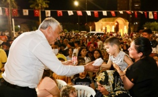 Kozan halkı Zeydan Karalar’ı bağrına bastı