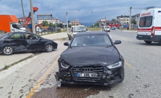 Düzce'de trafik kazası: 3 yaralı!