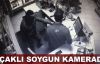 Akaryakıt istasyonundaki bıçaklı soygun kamerada