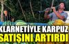 Klarnetiyle karpuz satışını artırdı